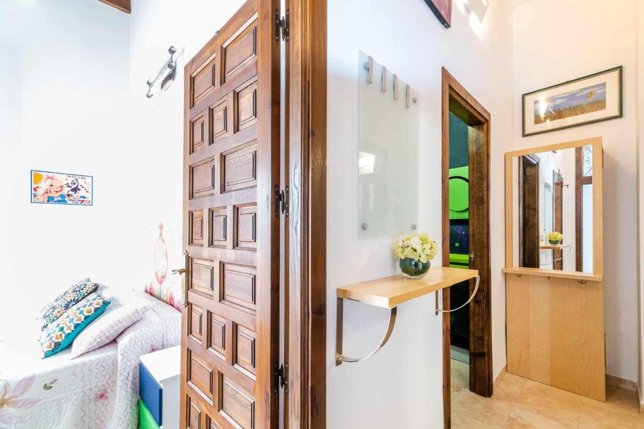 Comodo Y Moderno Apartamento Centro Гранада Екстер'єр фото