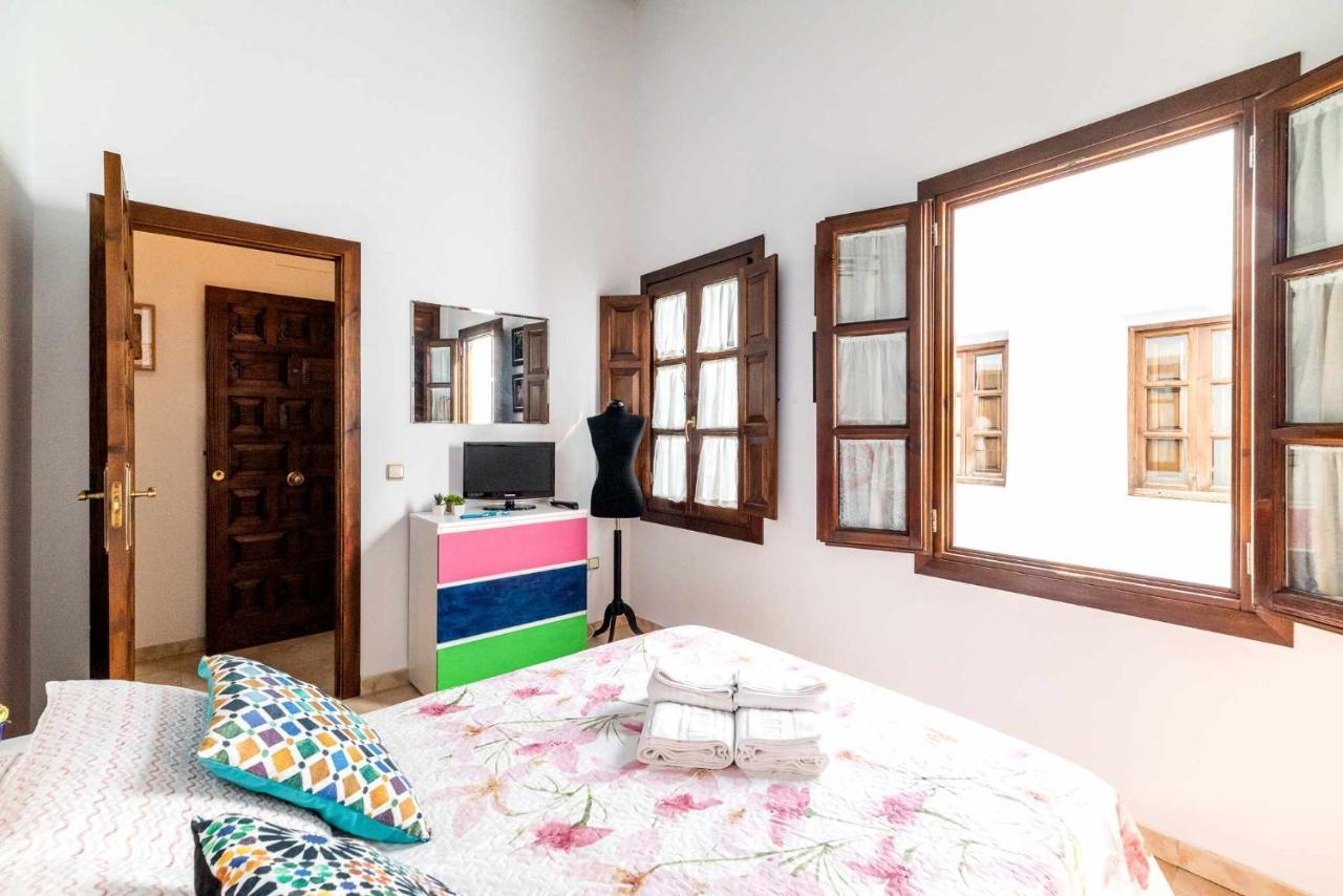 Comodo Y Moderno Apartamento Centro Гранада Екстер'єр фото